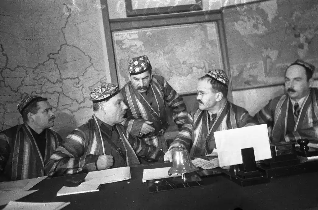 Historical Gathering: Stalin and His Associates in 1935