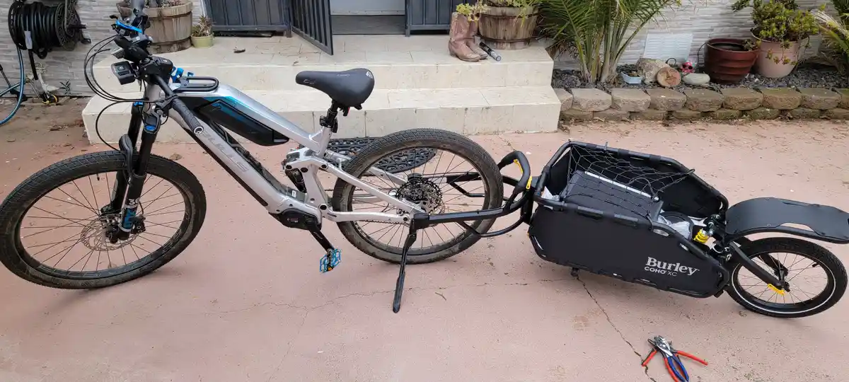 Check out my new Burley Coho XC Trailer - Best Christmas gift ever!