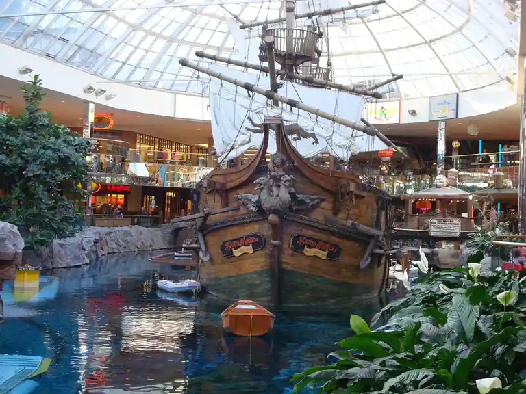 A Blast from the Past: West Edmonton Mall in March 2008