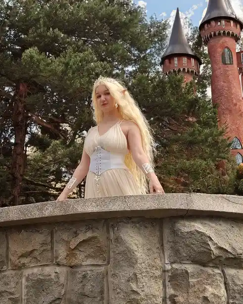Adorable Elf Costume Showcase