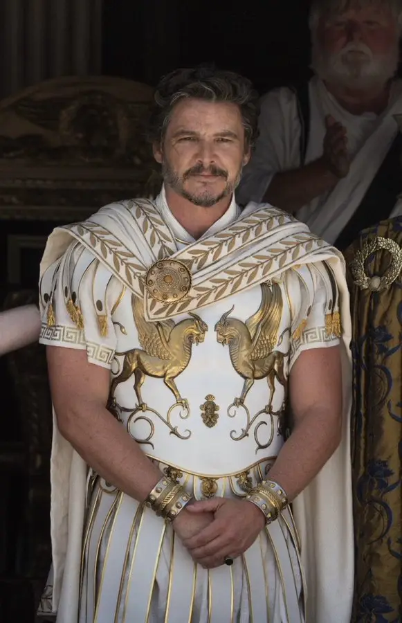 Pedro Pascal's Stunning Blue and Black Ensemble in Gladiator 2