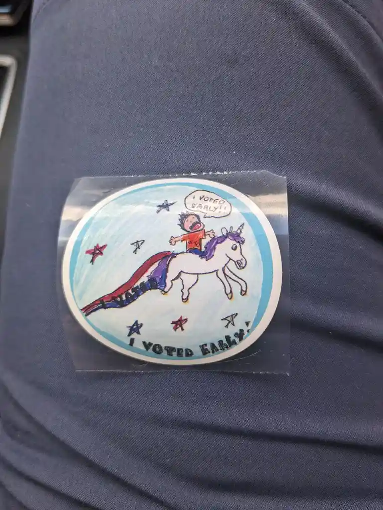 Blue pants, blue votes, and a purple state in the mix!