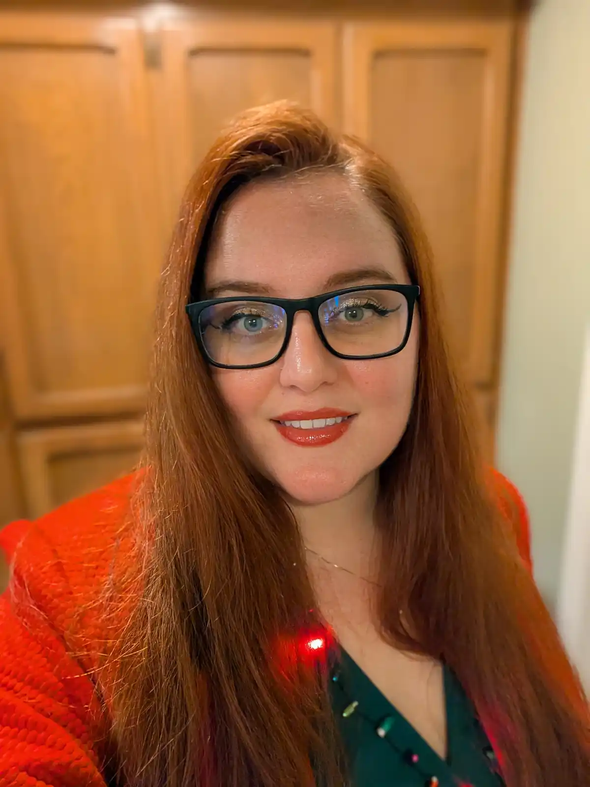 Merry Christmas and cheers to Selfie Day!