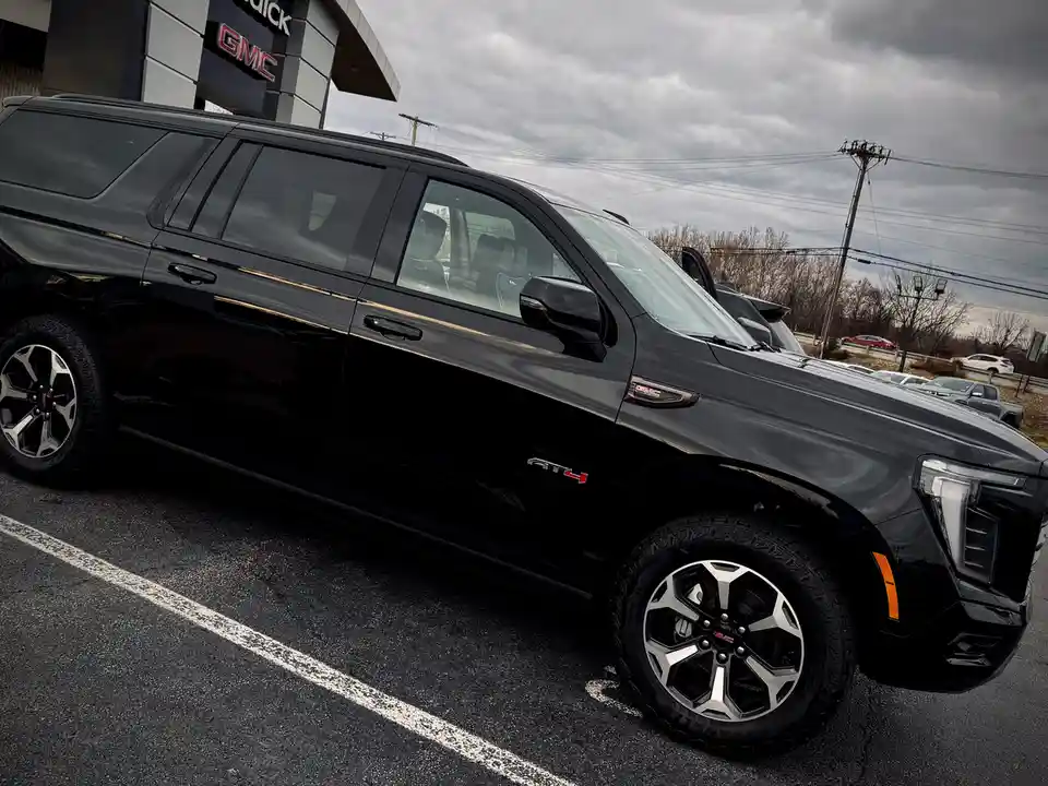 Introducing the 2025 GMC Yukon XL AT4 Ultimate