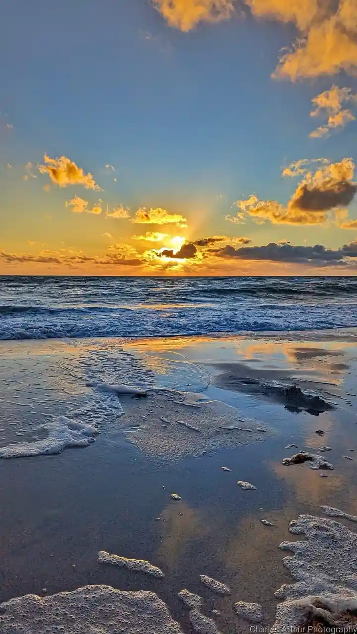 Breathtaking sunset vibes