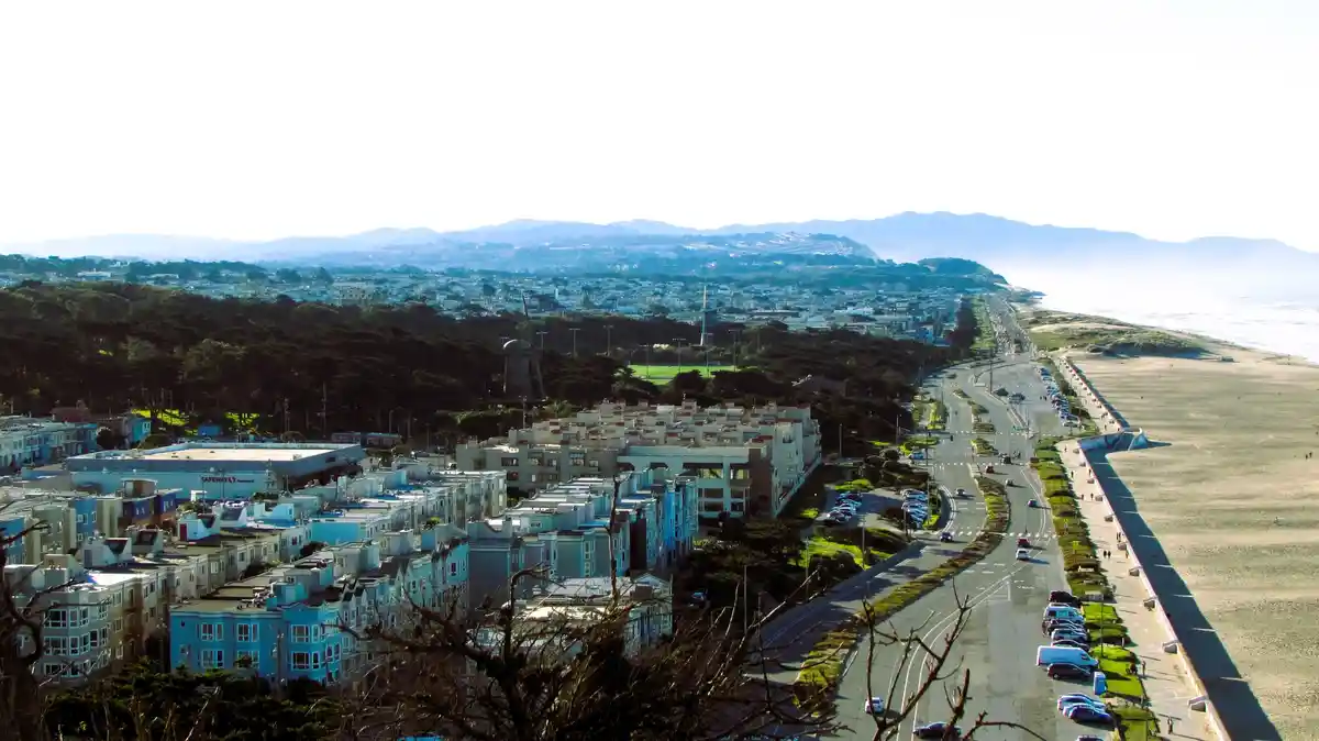 The iconic sights of San Francisco captured in a snapshot