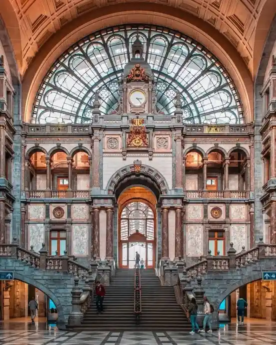 Exploring Antwerp: The Majestic Main Train Station