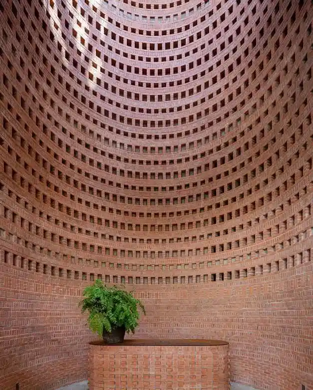 Exploring the Stunning Tropical Space Office in Vietnam