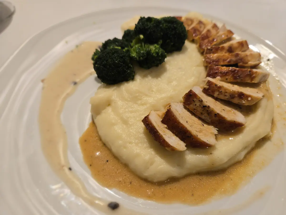 Experimenting with Fancy Plating for My Wife