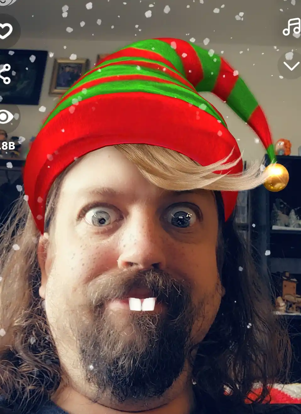 Attempting the Perfect Christmas Selfie: Take Two!