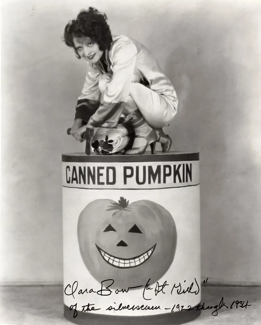 Clara Bow: The Iconic Star of the Roaring '20s