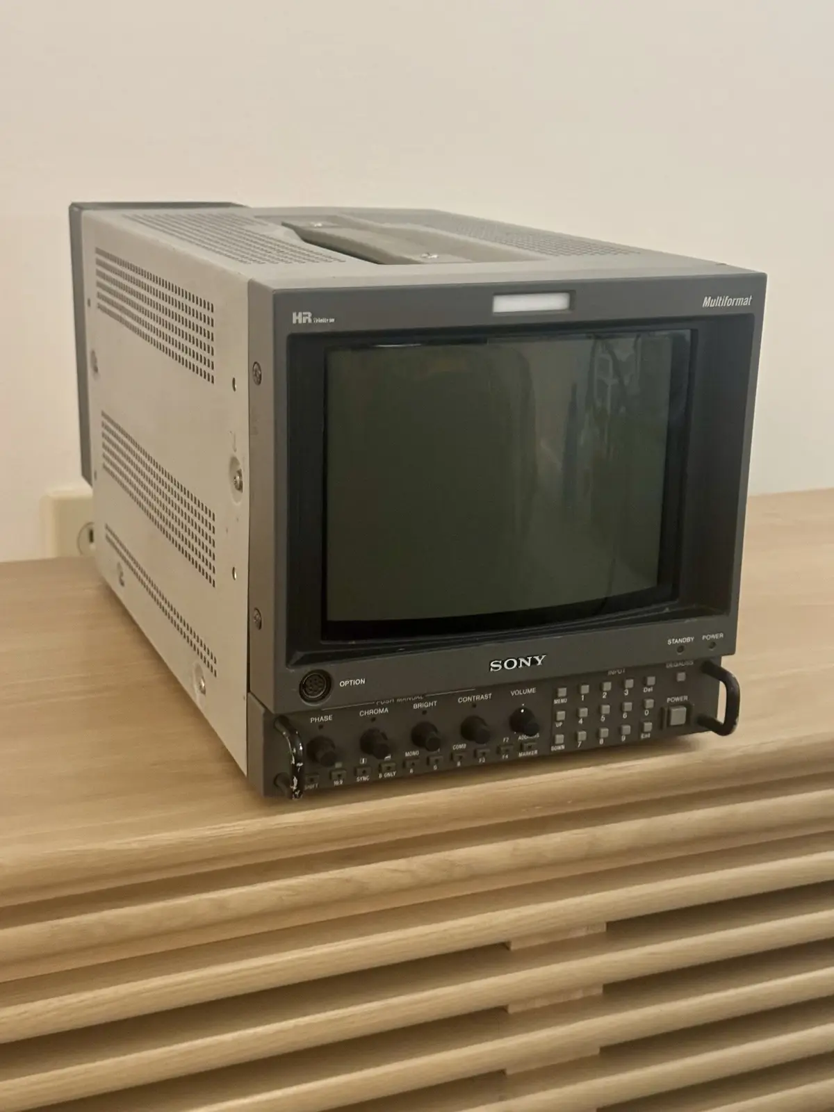 The Legendary Sony BVM D9H5J Monitor