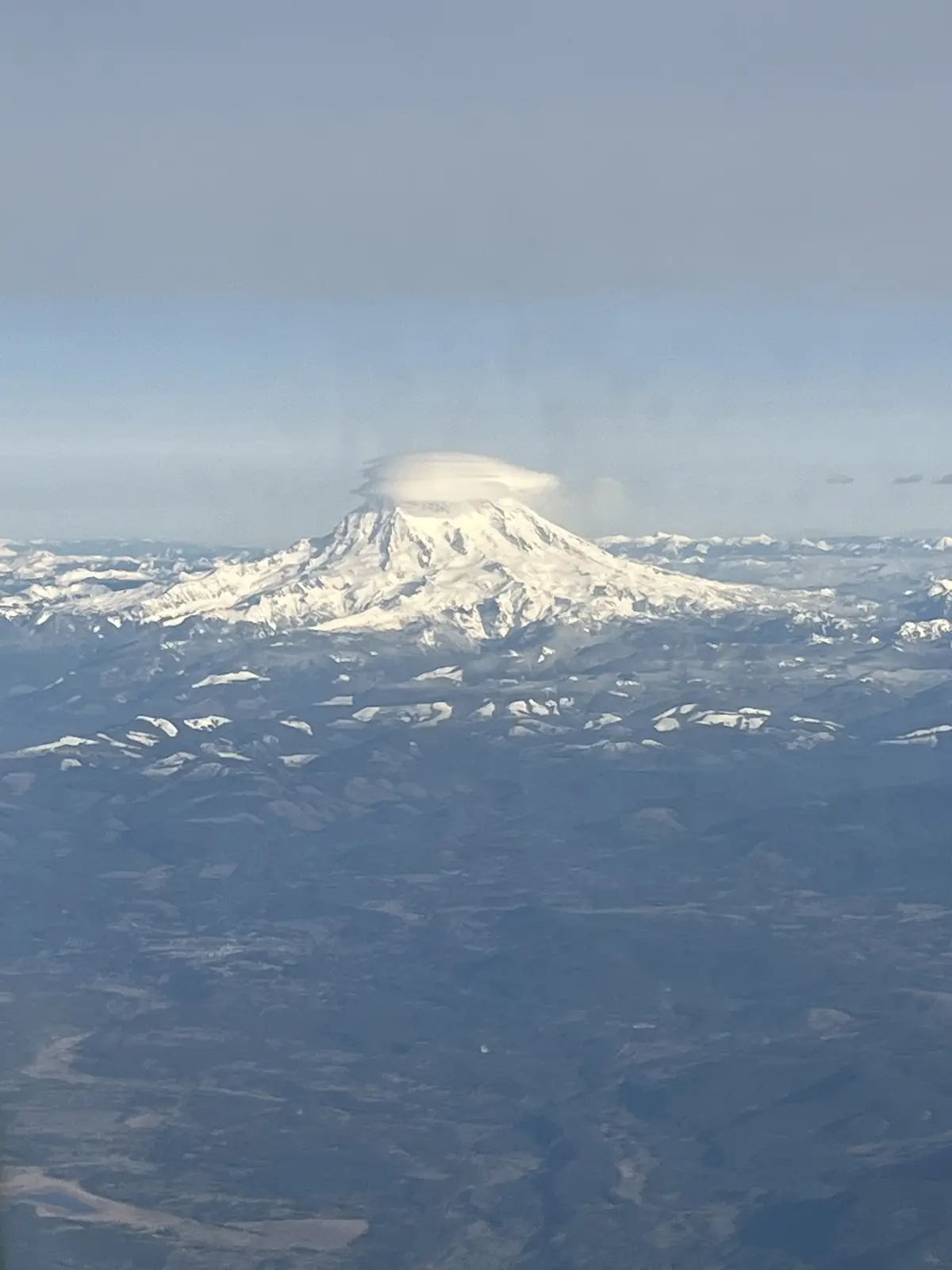 Stunning Mount Rainier in All Its Glory