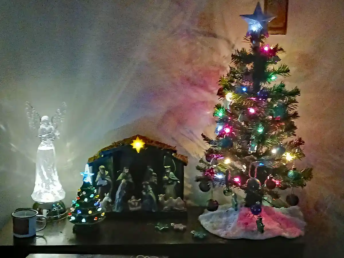 The Joy of Christmas Morning Unwrapped