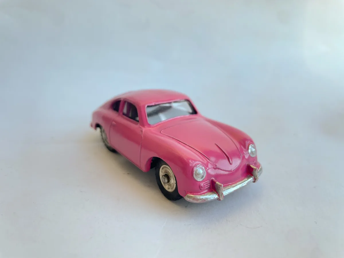 Dinky Toys 182: The Iconic Porsche 356A in 1/43 Scale