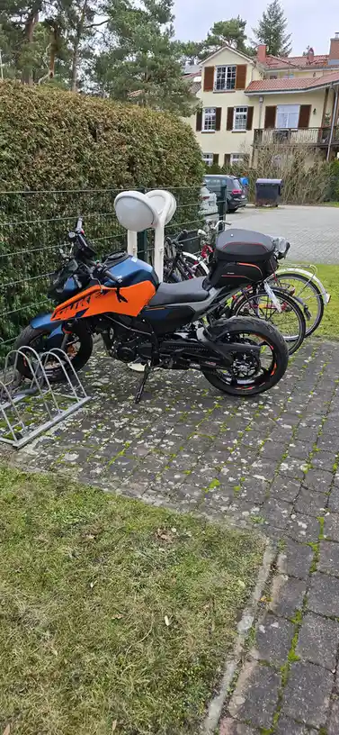 I Missed My Cakeday, But Happiness Still Finds Me