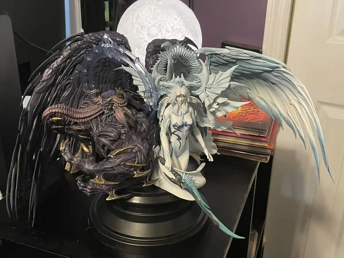 The Epic Clash of Hydaelyn and Zodiark