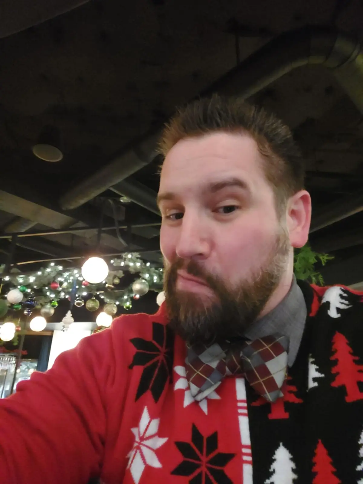 Wishing You a Merry Selfiemas, Imgur Family!