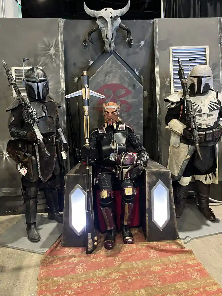 Kaleesh Mandalorian: Crafting the Ultimate Mando Mercs Costume for Super MAGFEST