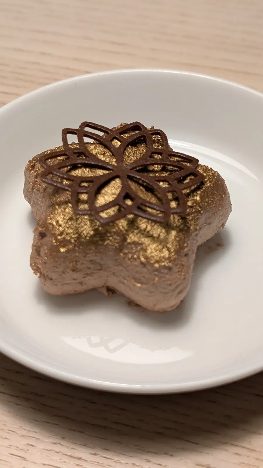 Decadent Chocolate Star Dessert: A Sweet Treat to Savor