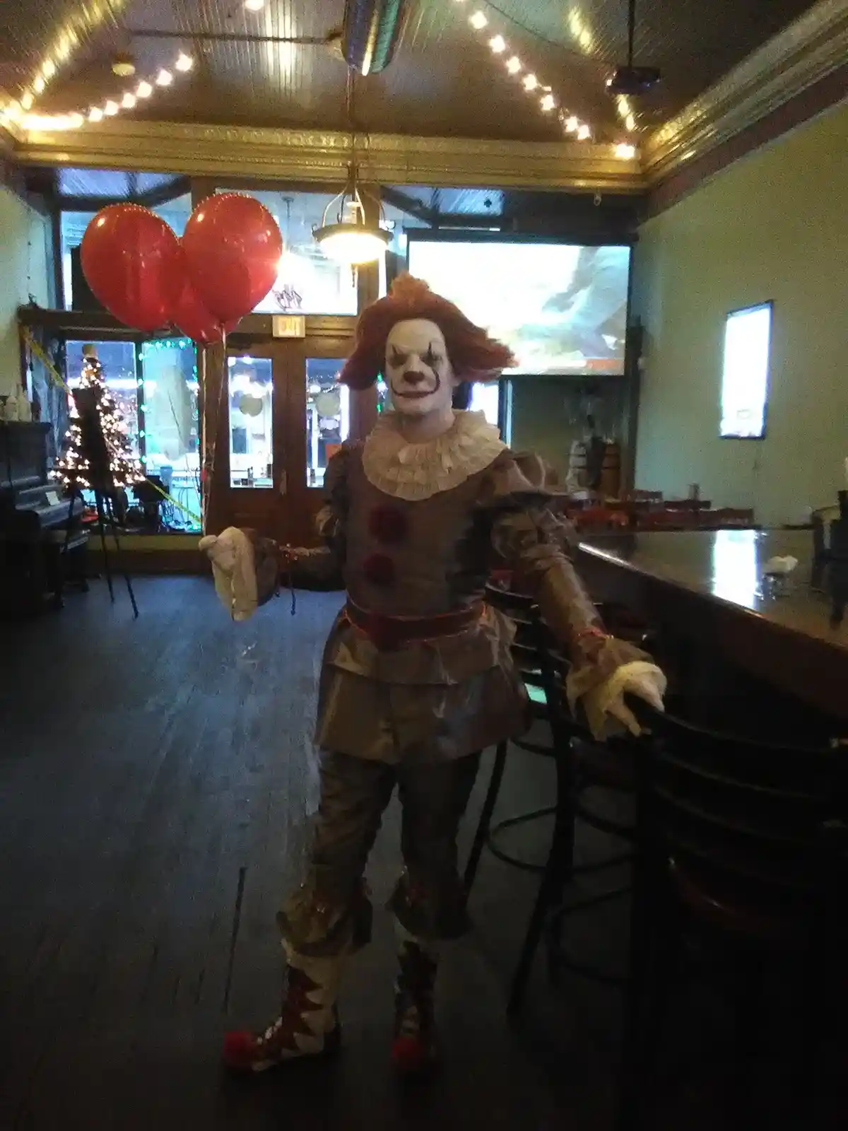 Wishing You a Spooktacular Halloween from Lassannn - A Throwback!