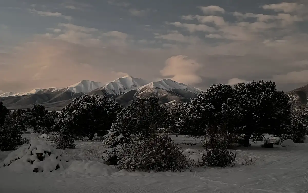 A Chilly Yet Gorgeous Morning Awaits!