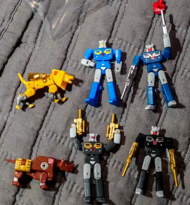Tiny robots taking over the world, one step at a time!