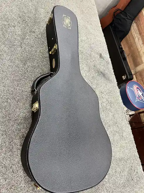 Exploring the Martin OMJM Guitar