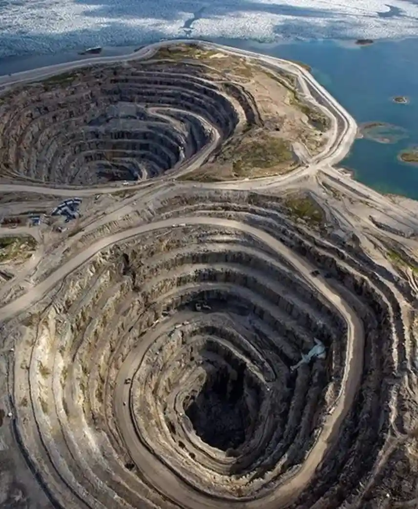 Exploring the Treasures of Diamond Mining in the Canadian Arctic