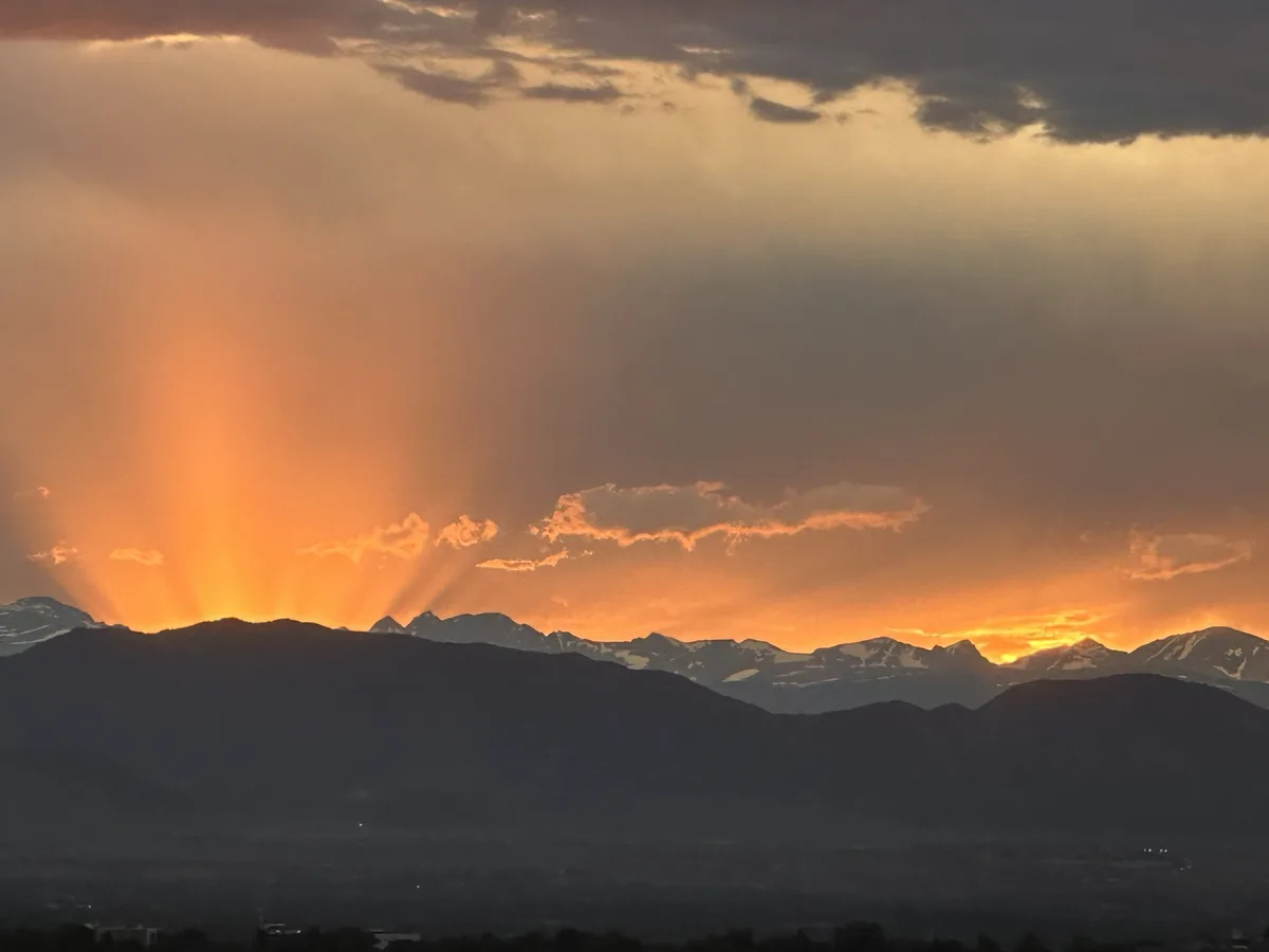 A Collection of My Favorite Sunsets from Recent Months 🌅