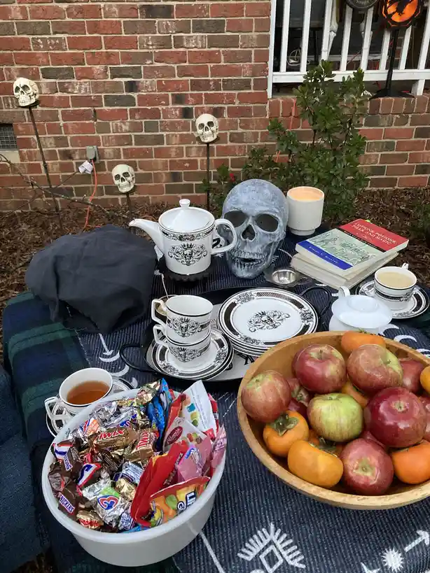 Happy Hallowe'en to all!