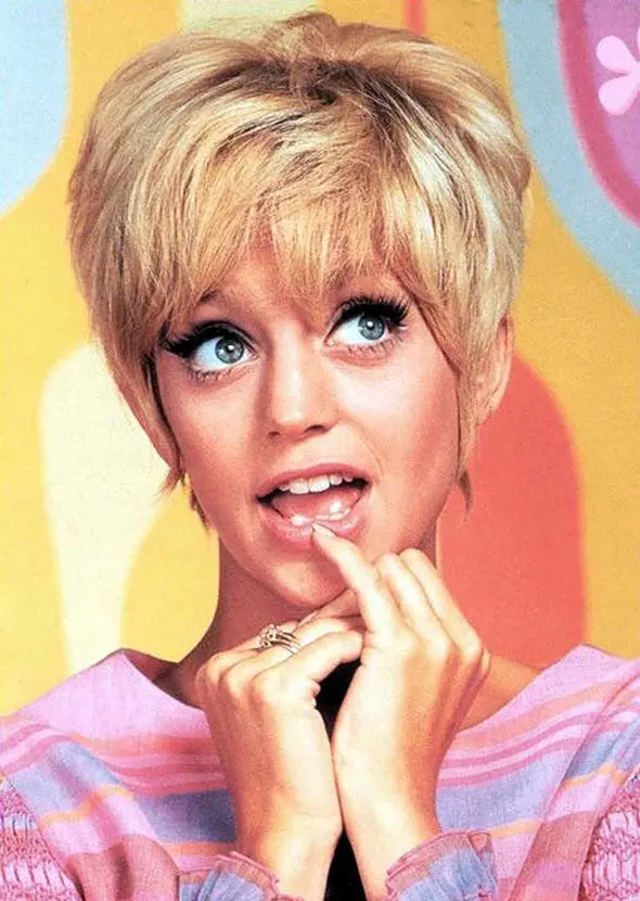 Wishing a fabulous birthday to Goldie Hawn, born November 21, 1945!