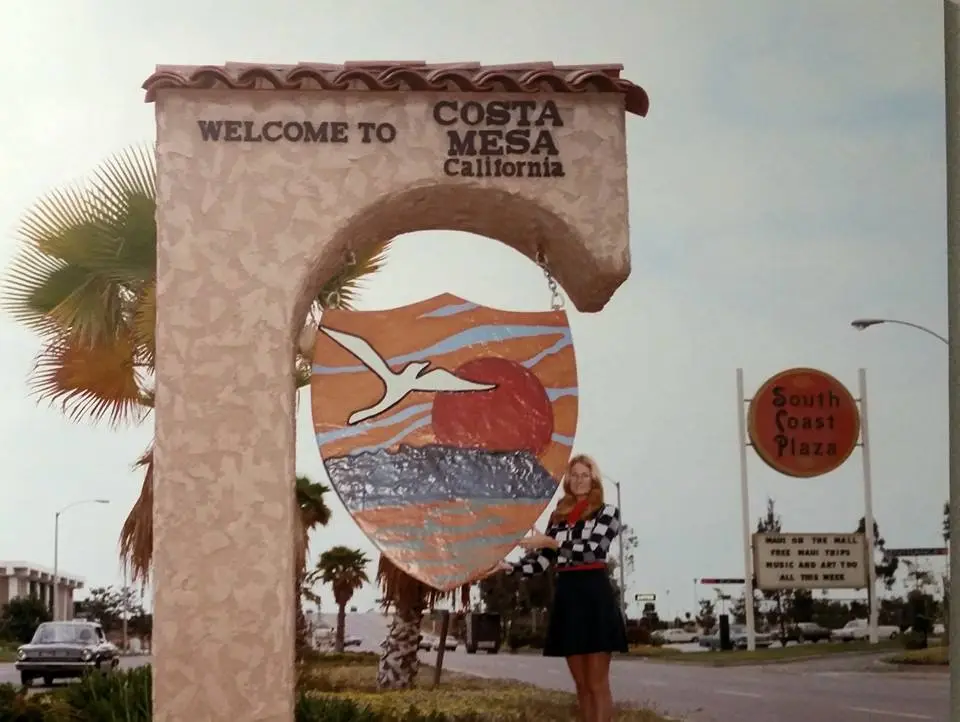 Exploring the Retro Charm of South Coast Plaza