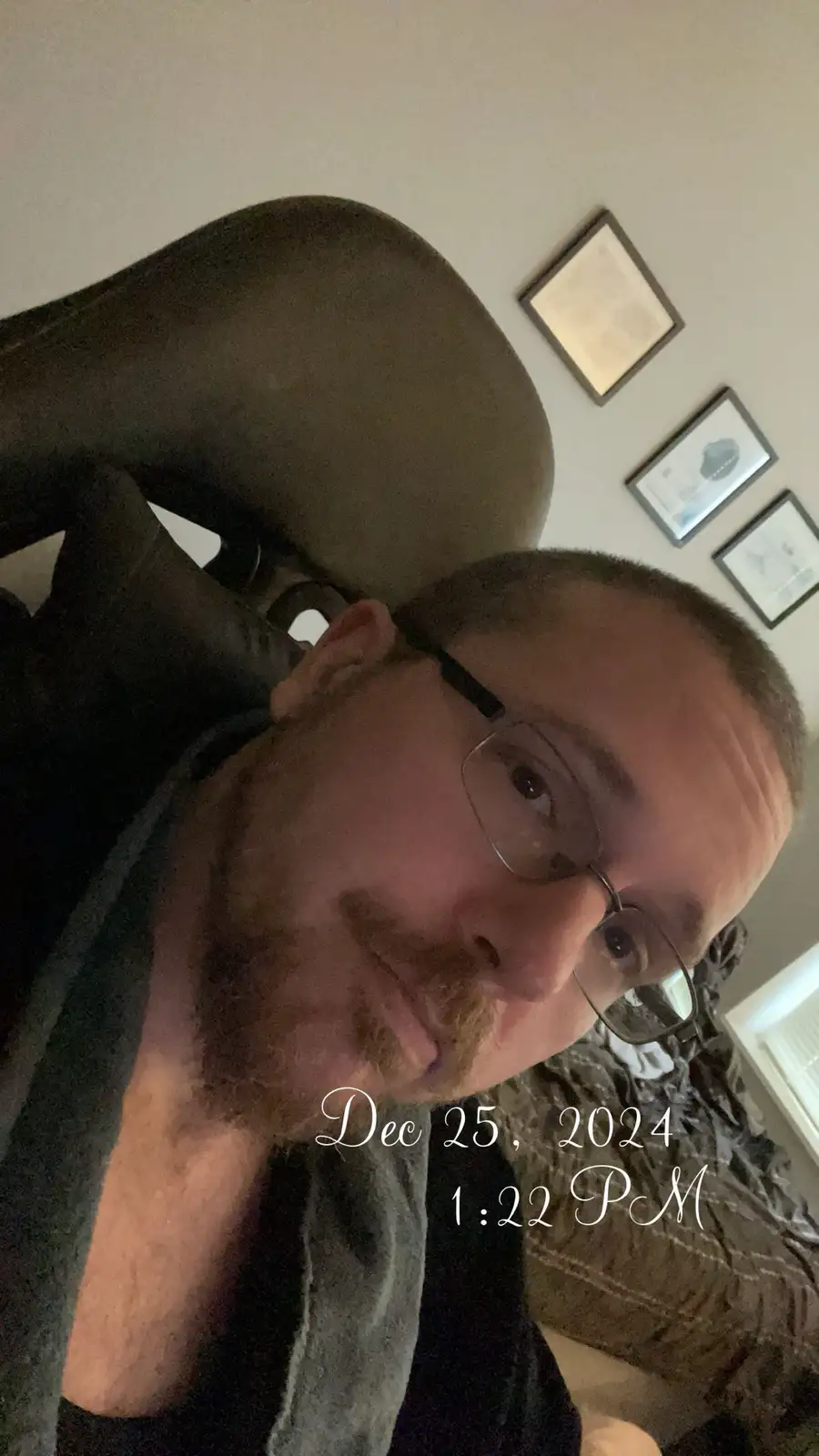 Capturing the spirit of the season in my Holiday Selfie 2024!