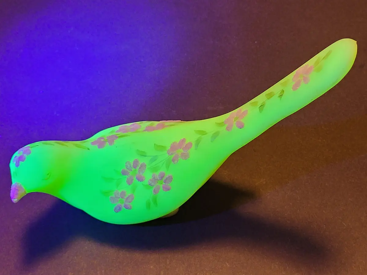 Uranium Glass Bird: The Trend Everyone's Talking About