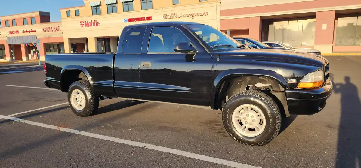 Check out my rugged 97 Dodge Dakota Sport 4x4!