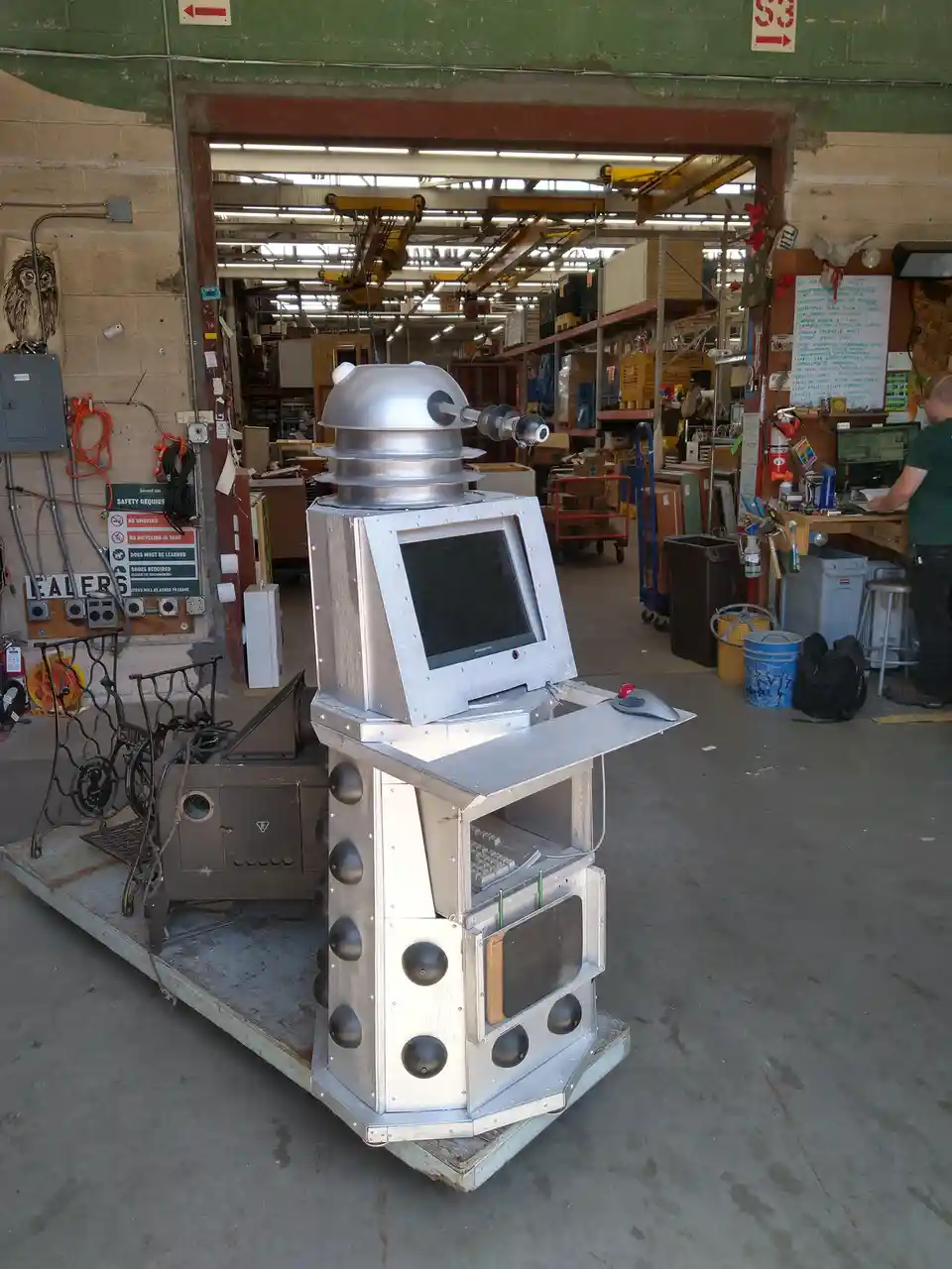 Check Out My DIY Dalek Workstation: Now Where's My Trophy?