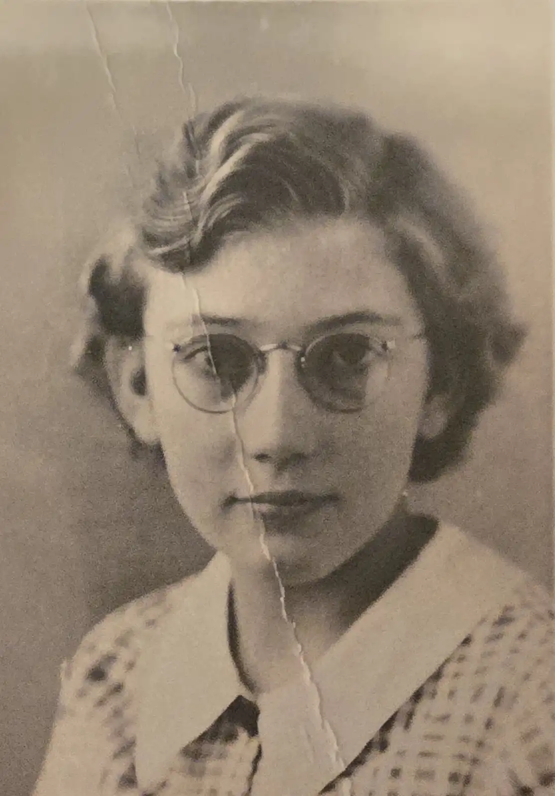 A Glimpse of My Beautiful Grandma Leora's Coming of Age in 1939