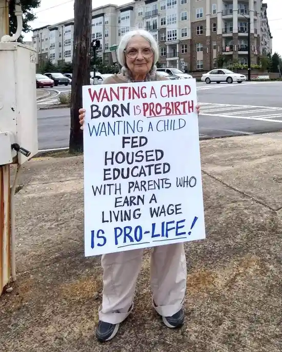 Meet American Activist Lorraine Fontana