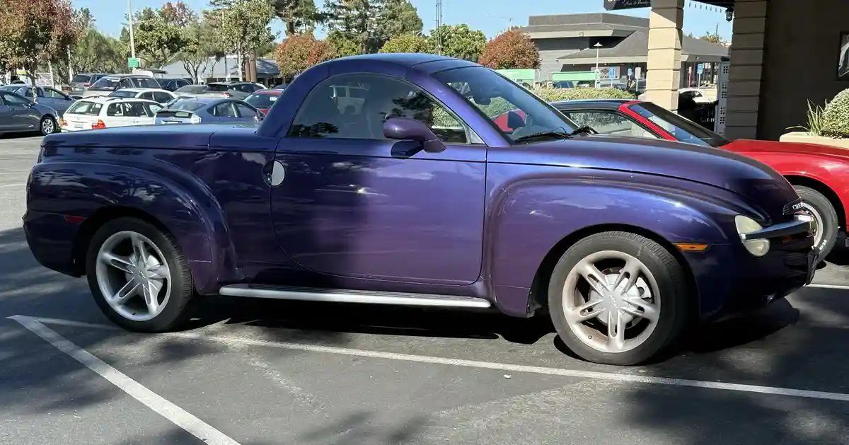 Is This Really a Convertible Pickup Truck? What a Unique Design!