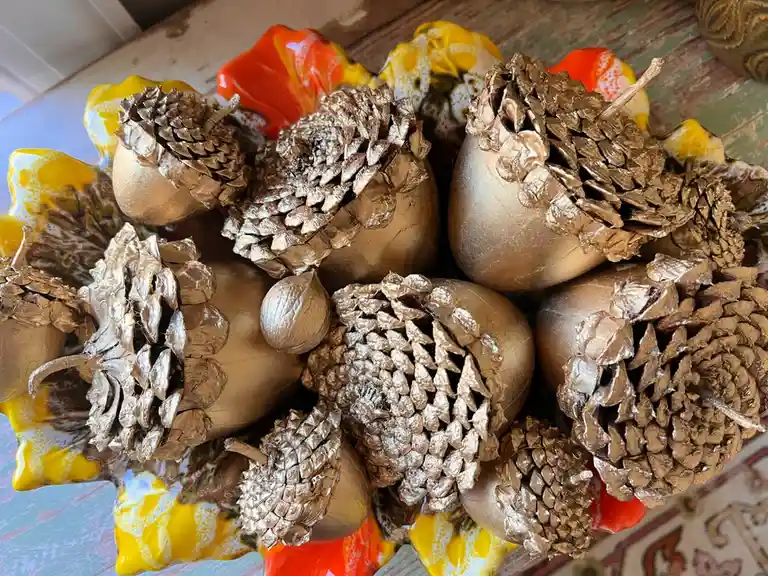 Imgur's Unifying Force: A Pinecone, Acorn, and AI Roast!