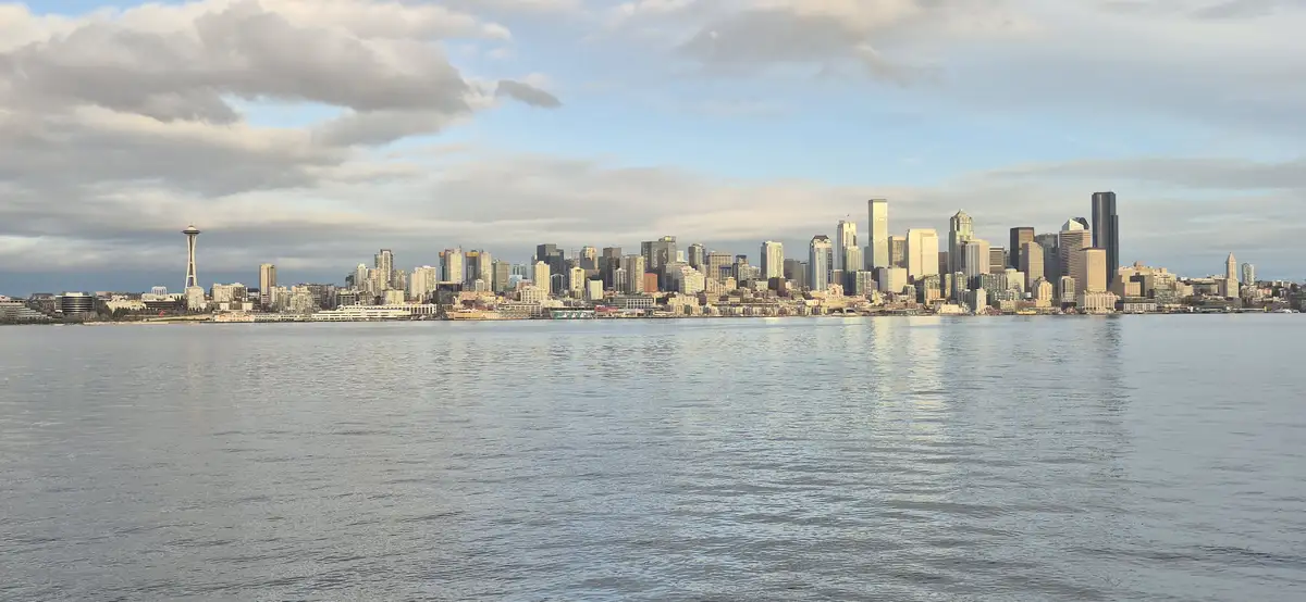 Breathtaking Seattle Skyline from the Bay