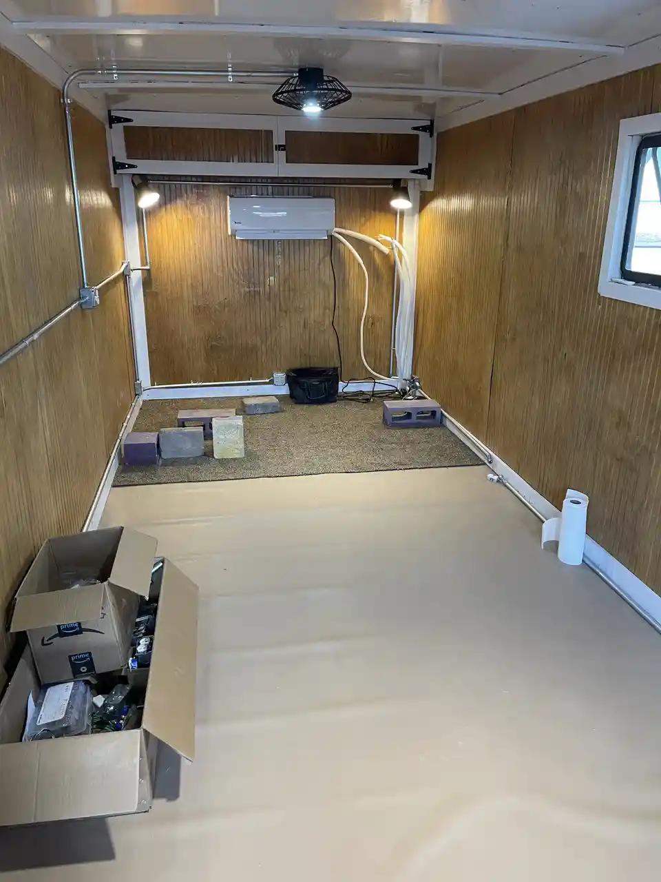 Transforming a 1994 International 4700 Box Truck: A Creative Journey