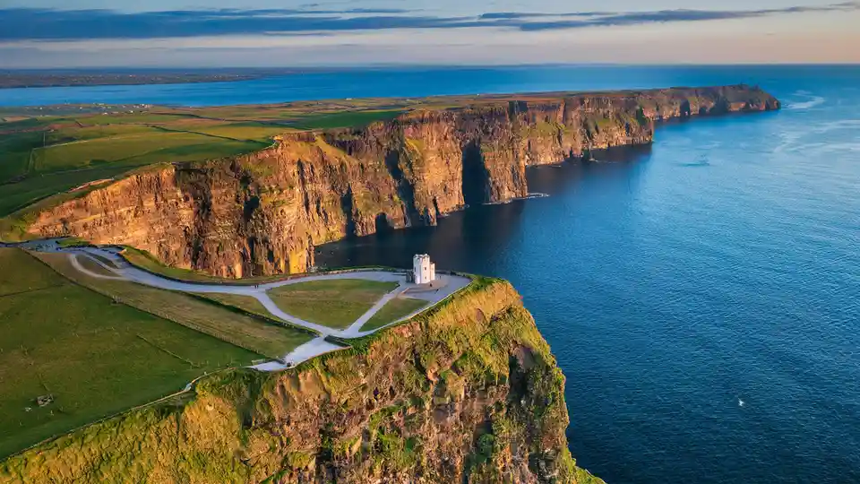 Perched 700 feet above the Atlantic Ocean, the Cliffs of Moher offer breathtaking views that can leave you breathless. One…