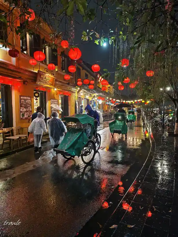 A Rainy Day in the Town: A Melancholic Scene