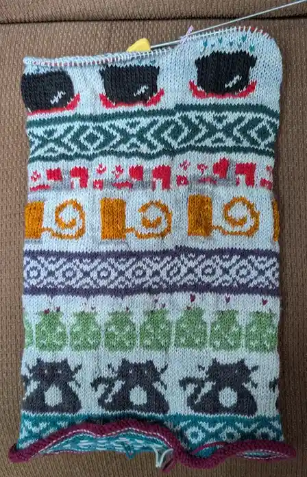 Join the Halloween Knit-Along: Will We Finish by June?